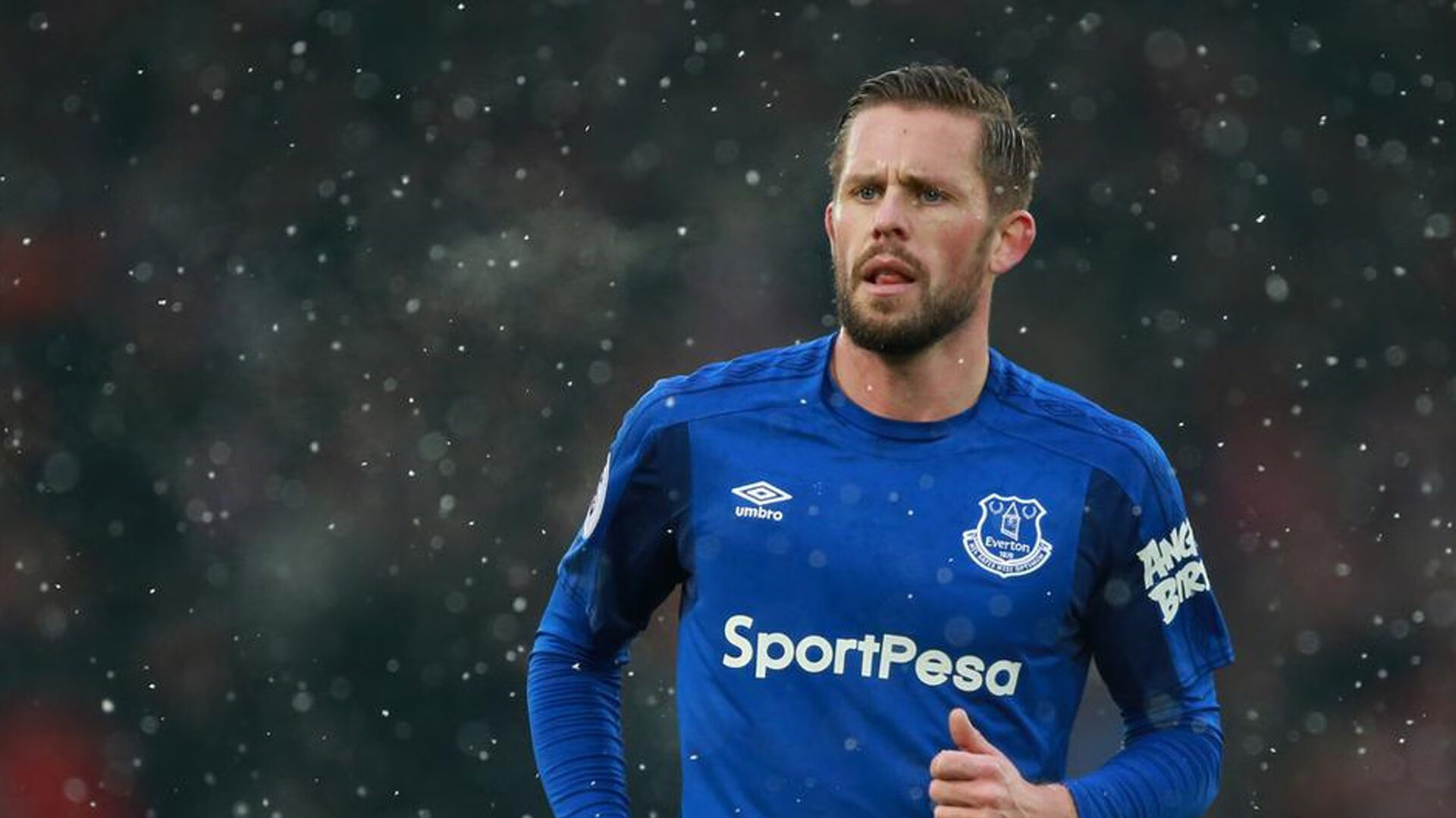 星空娱乐棋牌官网-法兰克福边卫布朗转会风波不断,豪门球队关注不断,法兰克福到布鲁塞尔