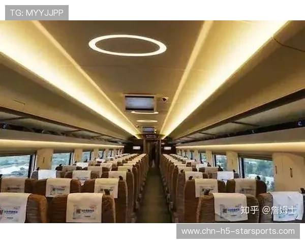 詹姆斯高铁座位照曝光,被粉丝偶遇 詹姆斯高铁座位照曝光,被粉丝偶遇